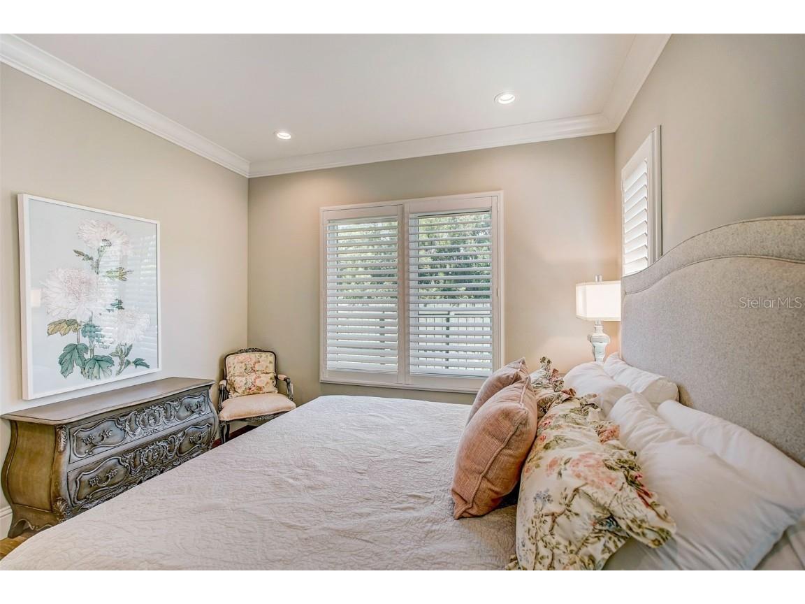 125 S Blvd Of Presidents Sarasota FL 34236 A4449134 image36