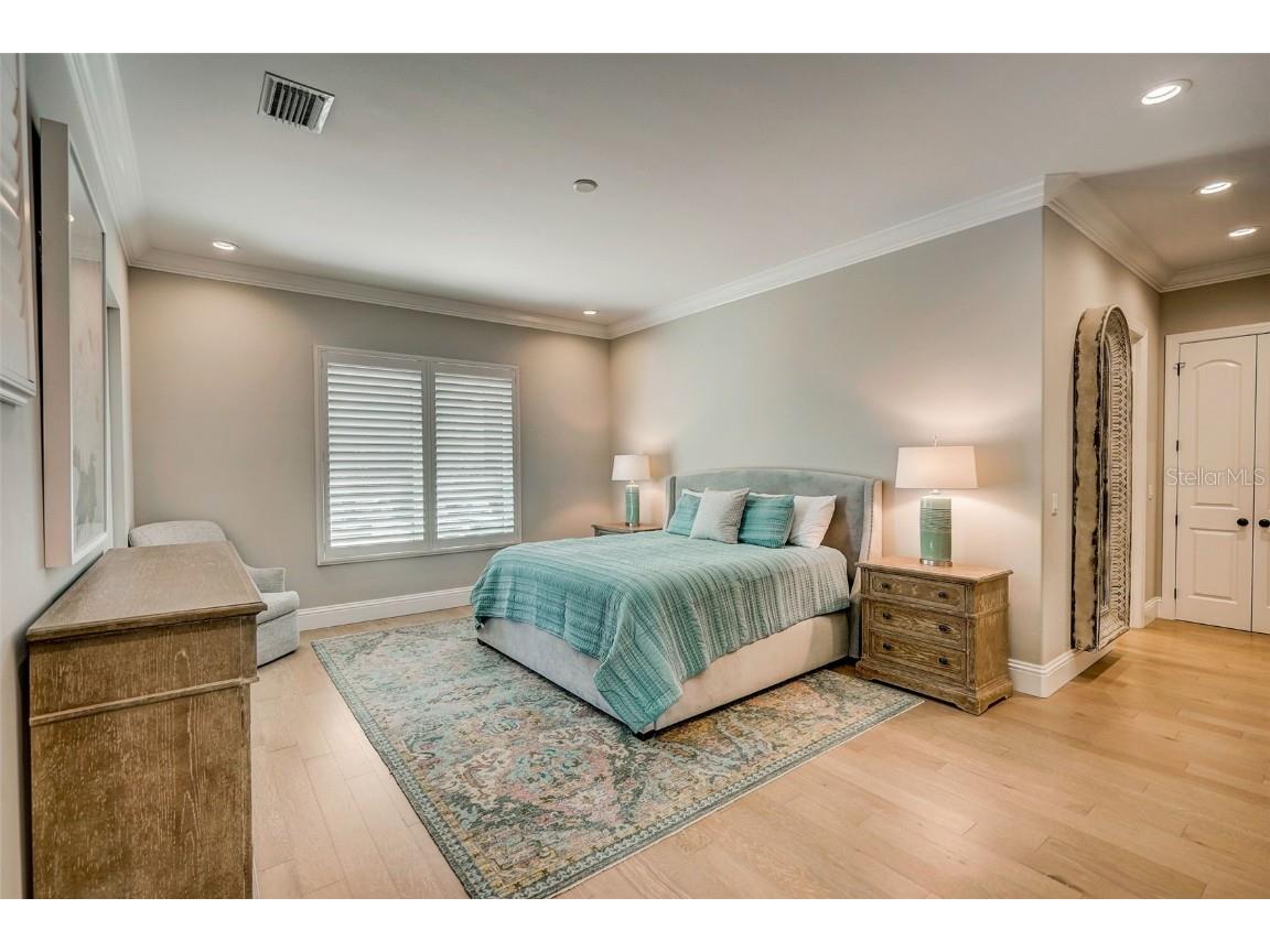 125 S Blvd Of Presidents Sarasota FL 34236 A4449134 image38