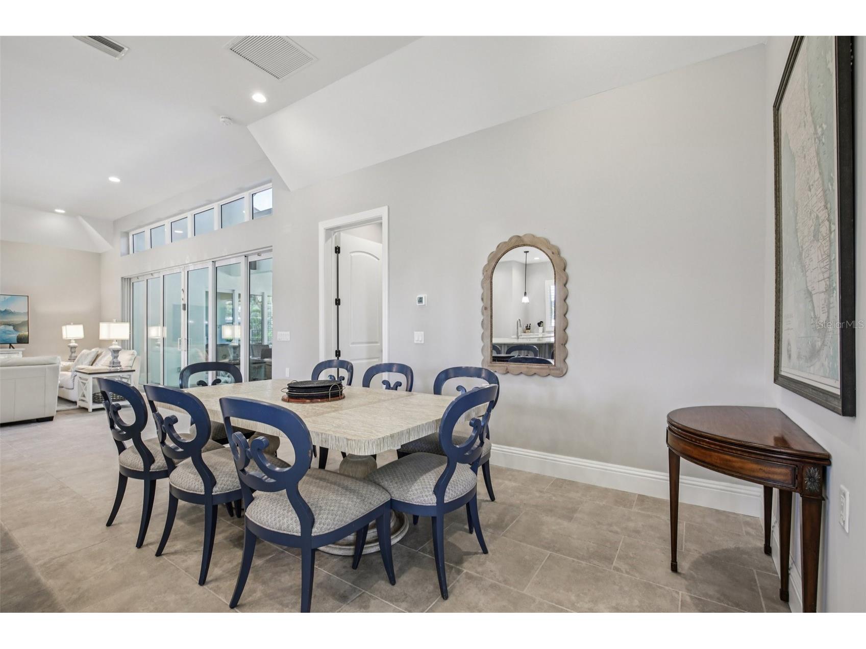 125 S Blvd Of Presidents Sarasota FL 34236 A4449134 image8