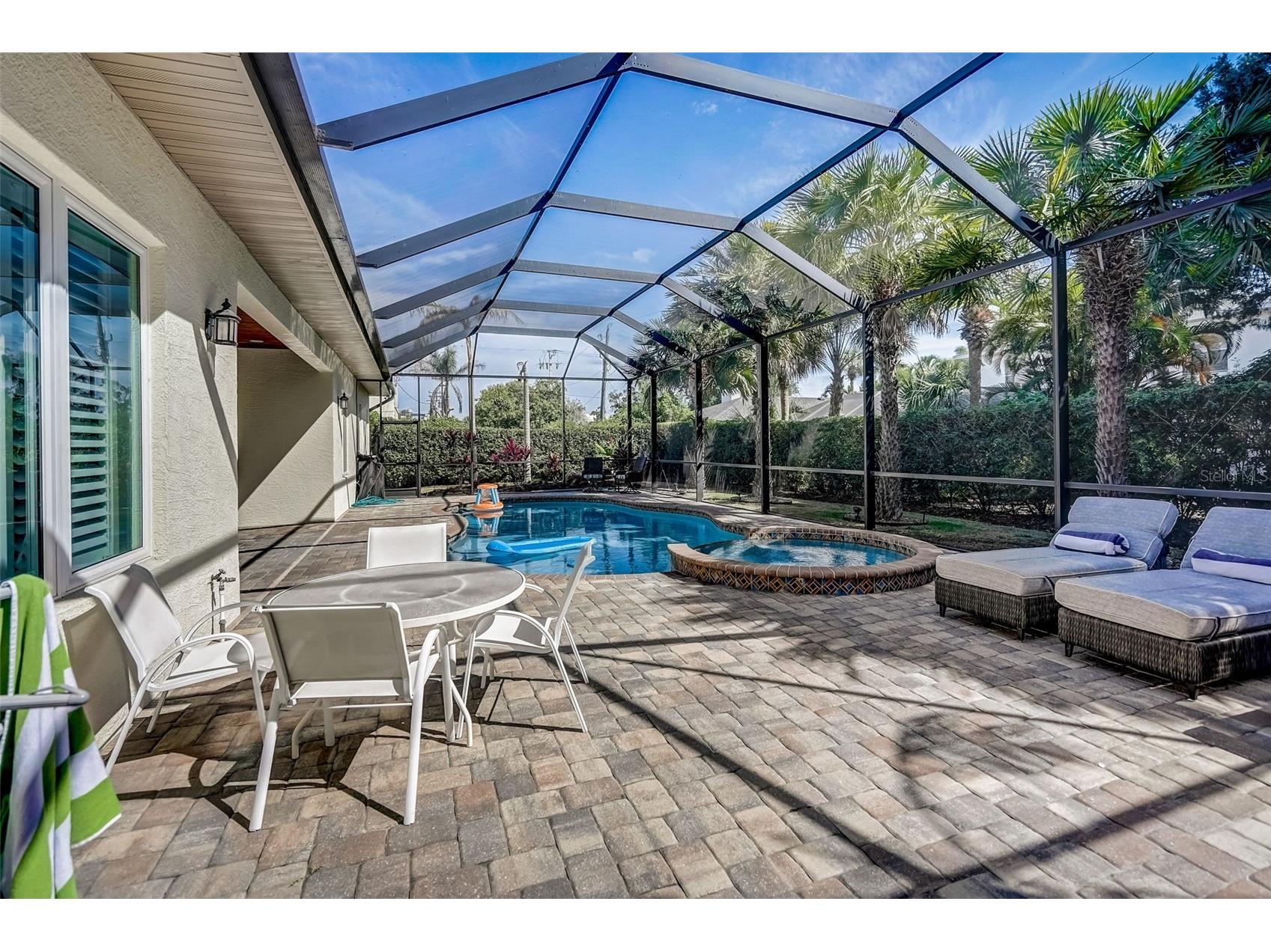 125 S Blvd Of Presidents Sarasota FL 34236 A4680622 image45