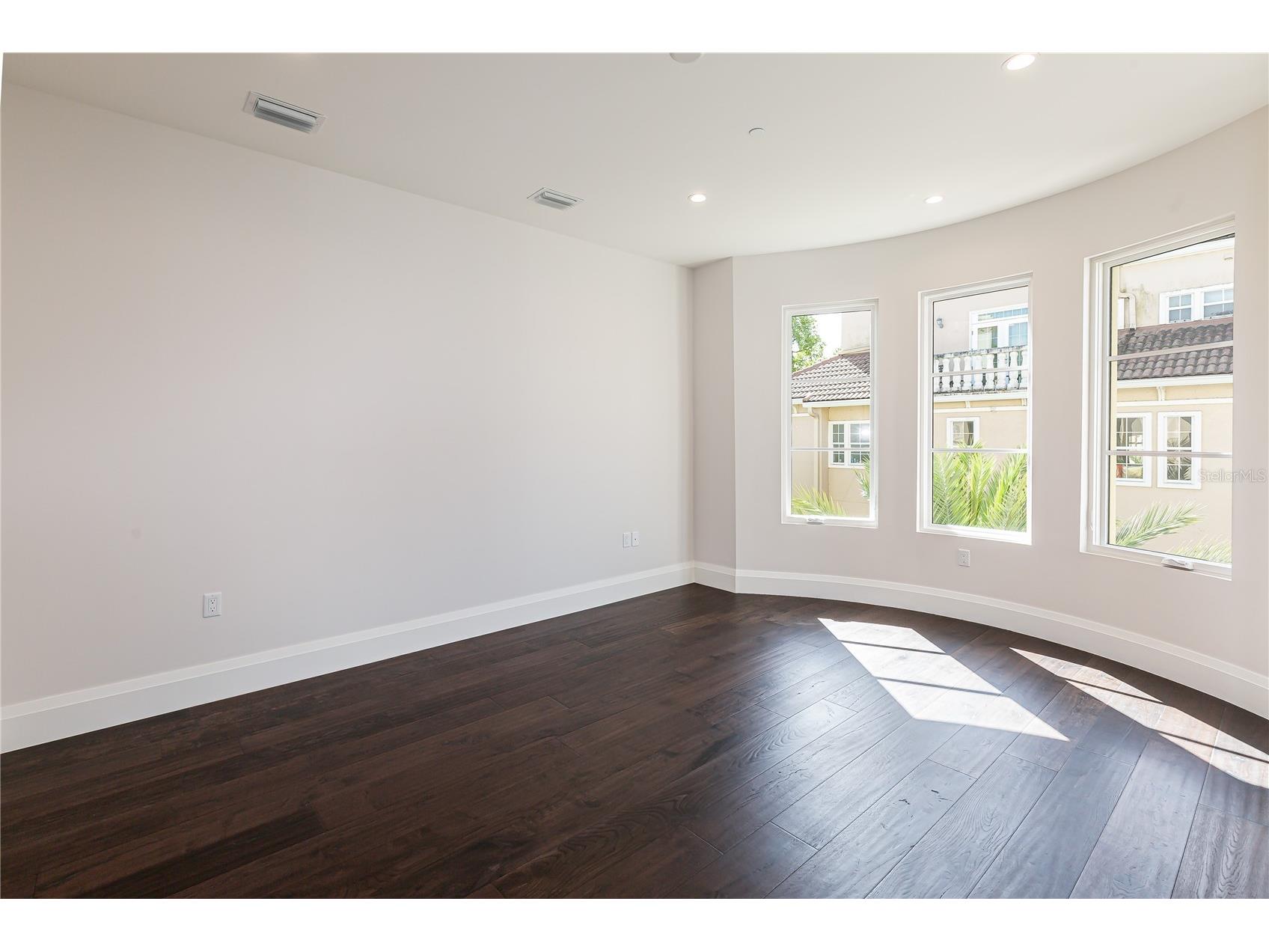 125 S Interlachen Avenue #2 Winter Park FL 32789 O6411134 image34