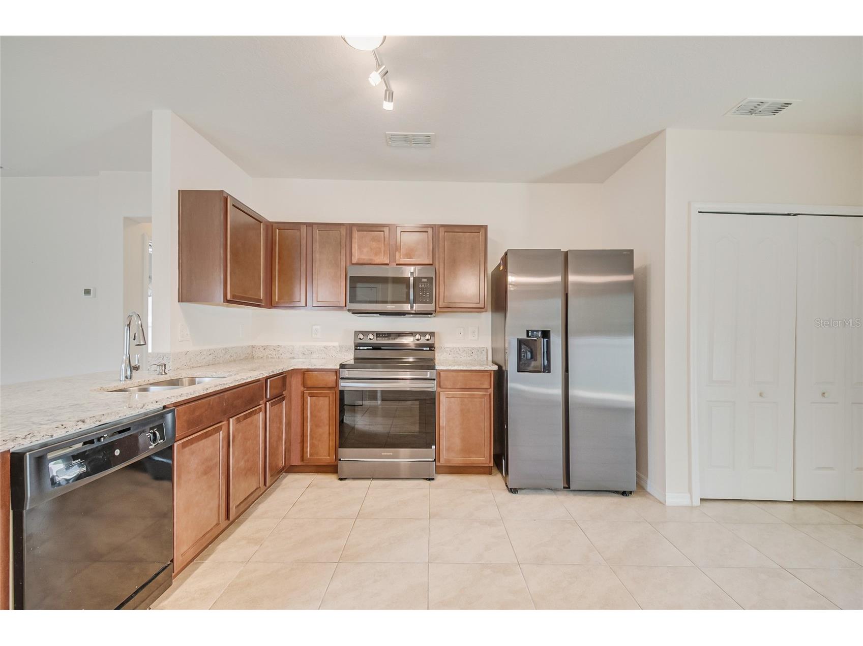 125 Tanager Street Haines City FL 33844 O6422480 image5