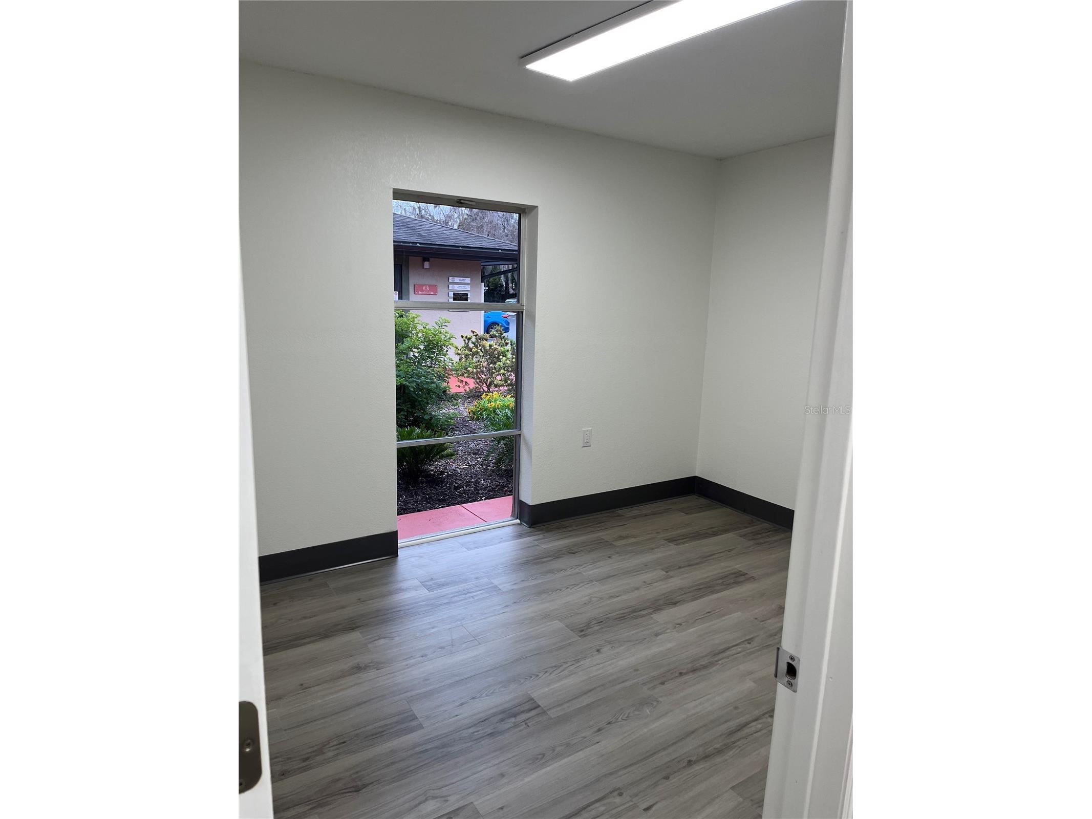 125 W Plymouth Ave Suite 125c Deland FL 32720 V4947286 image17