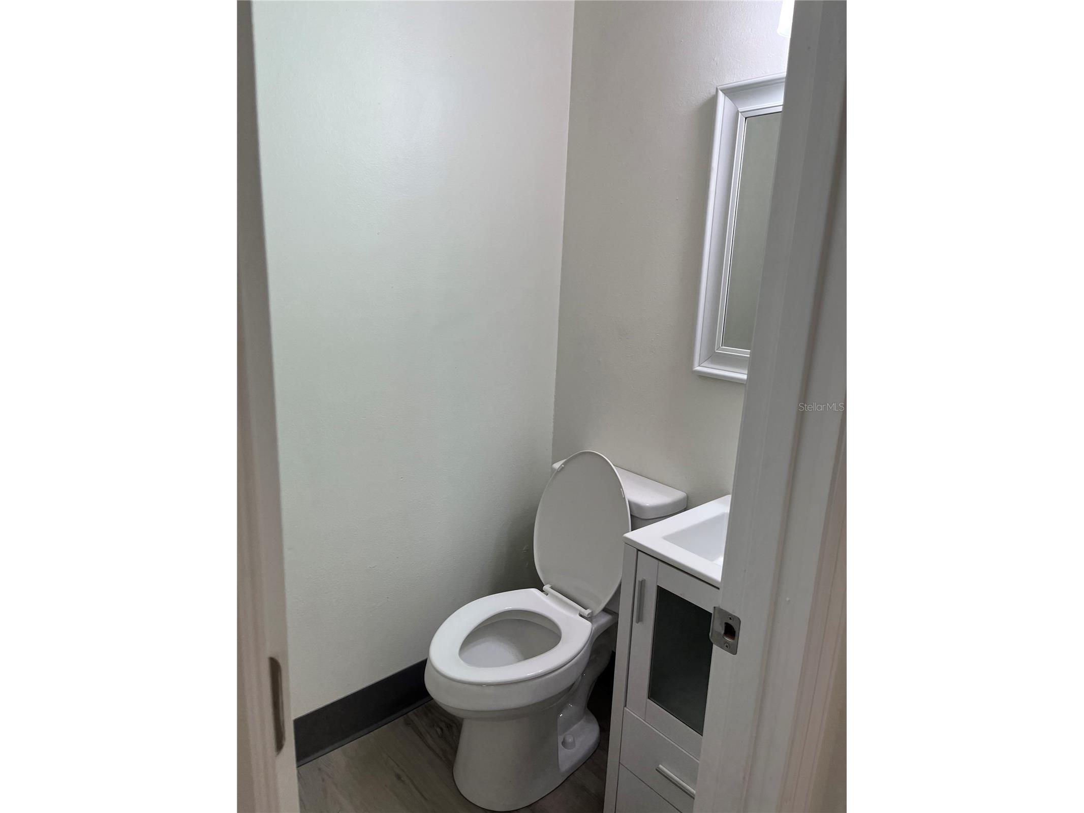 125 W Plymouth Ave Suite 125c Deland FL 32720 V4947286 image8