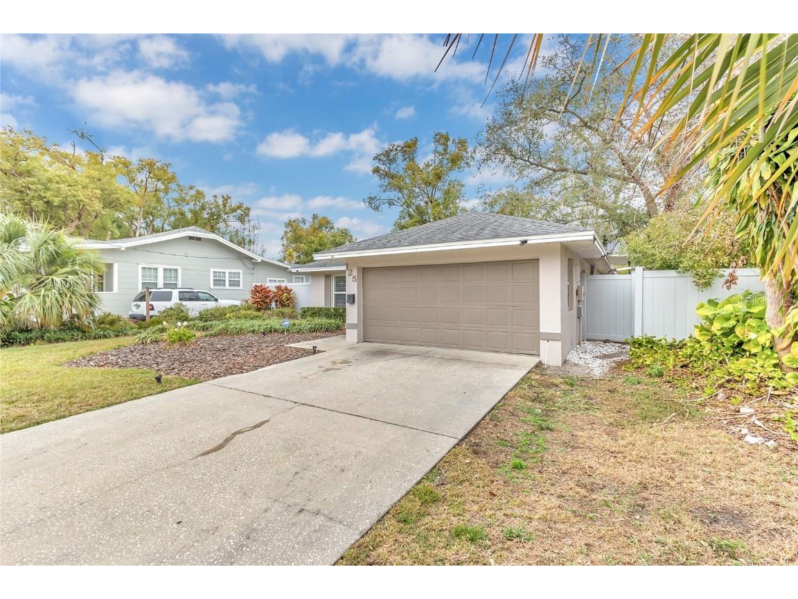 125 Young Place Lakeland FL 33803 S5119932 image1