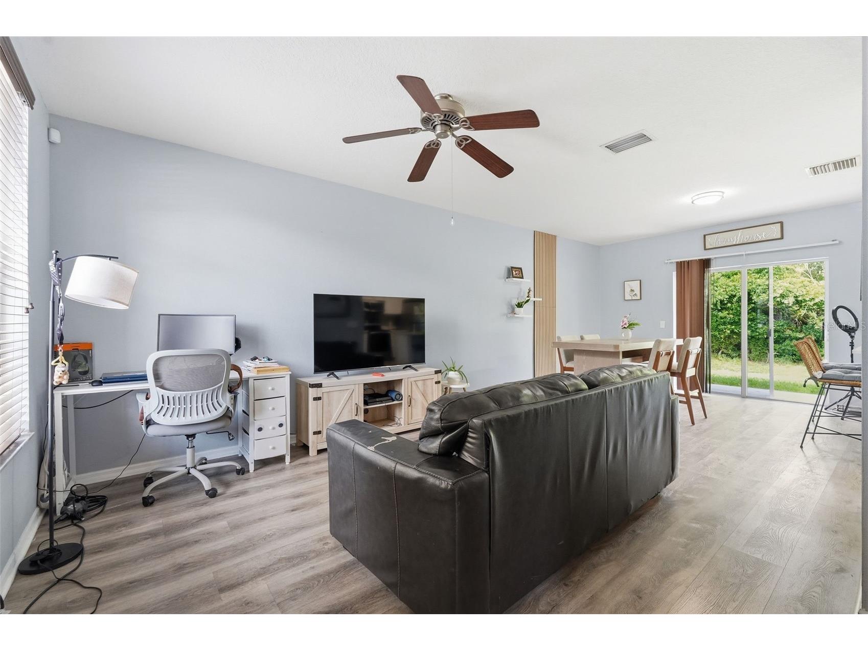 1250 Charlesworth Drive Wesley Chapel FL 33543 TB8513913 image8