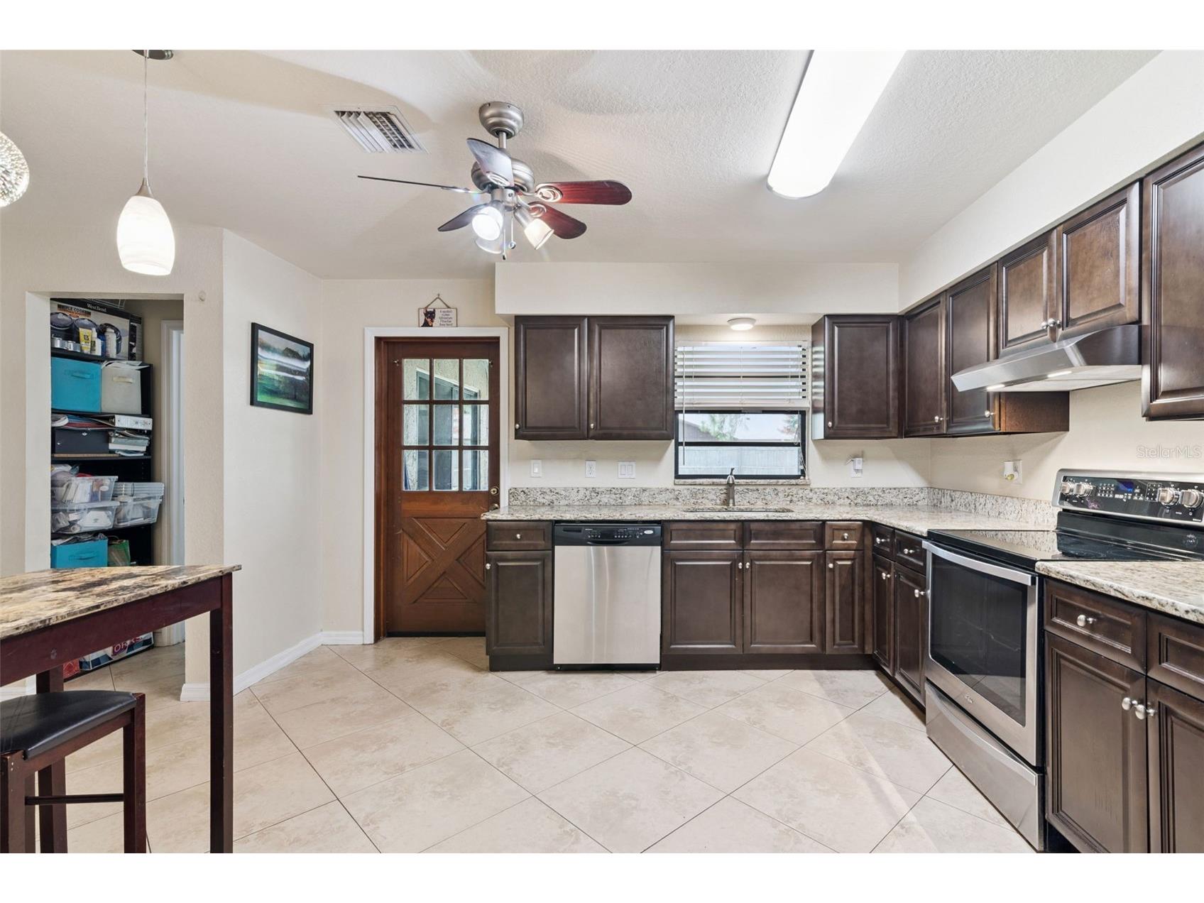 1250 Gran Paseo Drive Orlando FL 32825 O6411790 image17