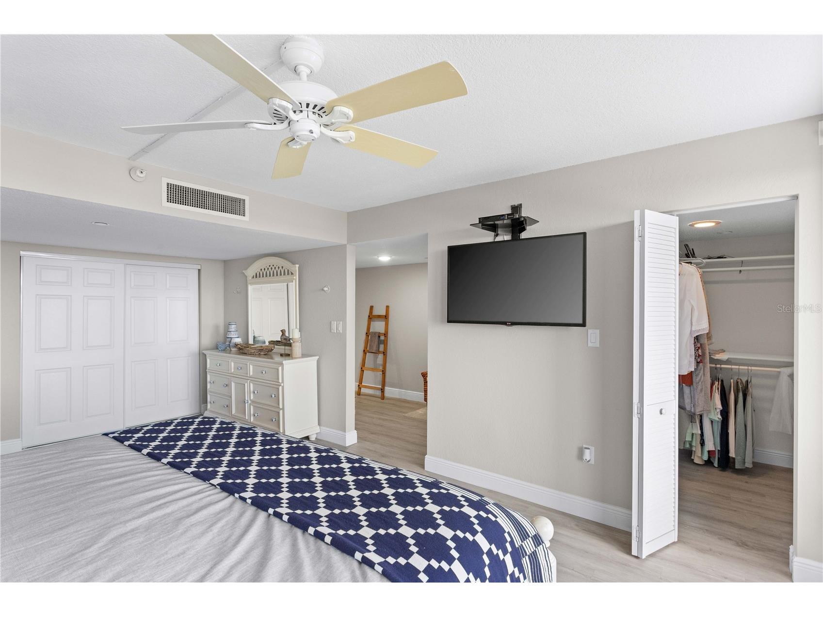 1250 Gulf Boulevard #302 Clearwater Beach FL 33767 TB8517352 image33