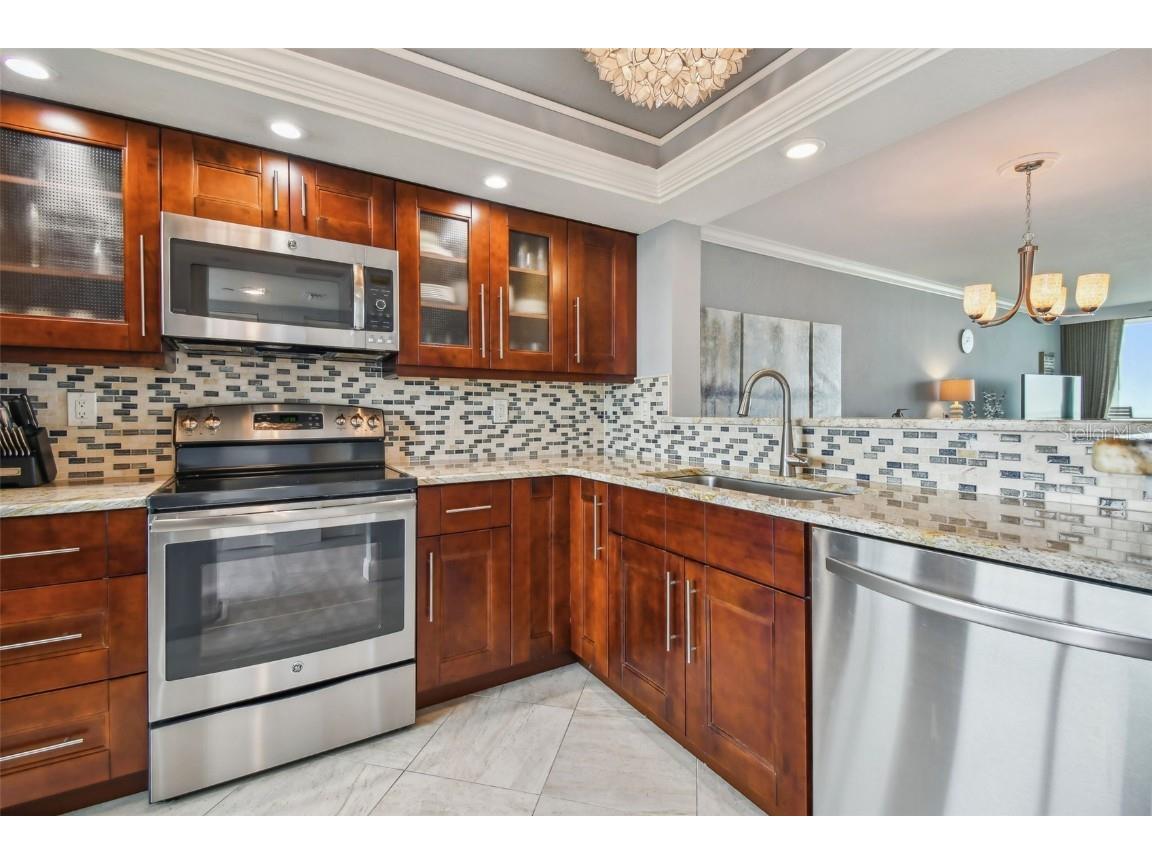 1250 Gulf Boulevard #603 Clearwater Beach FL 33767 TB8446386 image10