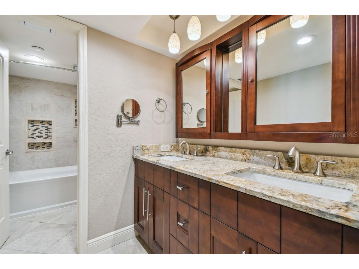 1250 Gulf Boulevard #603 Clearwater Beach FL 33767 TB8446386 image16