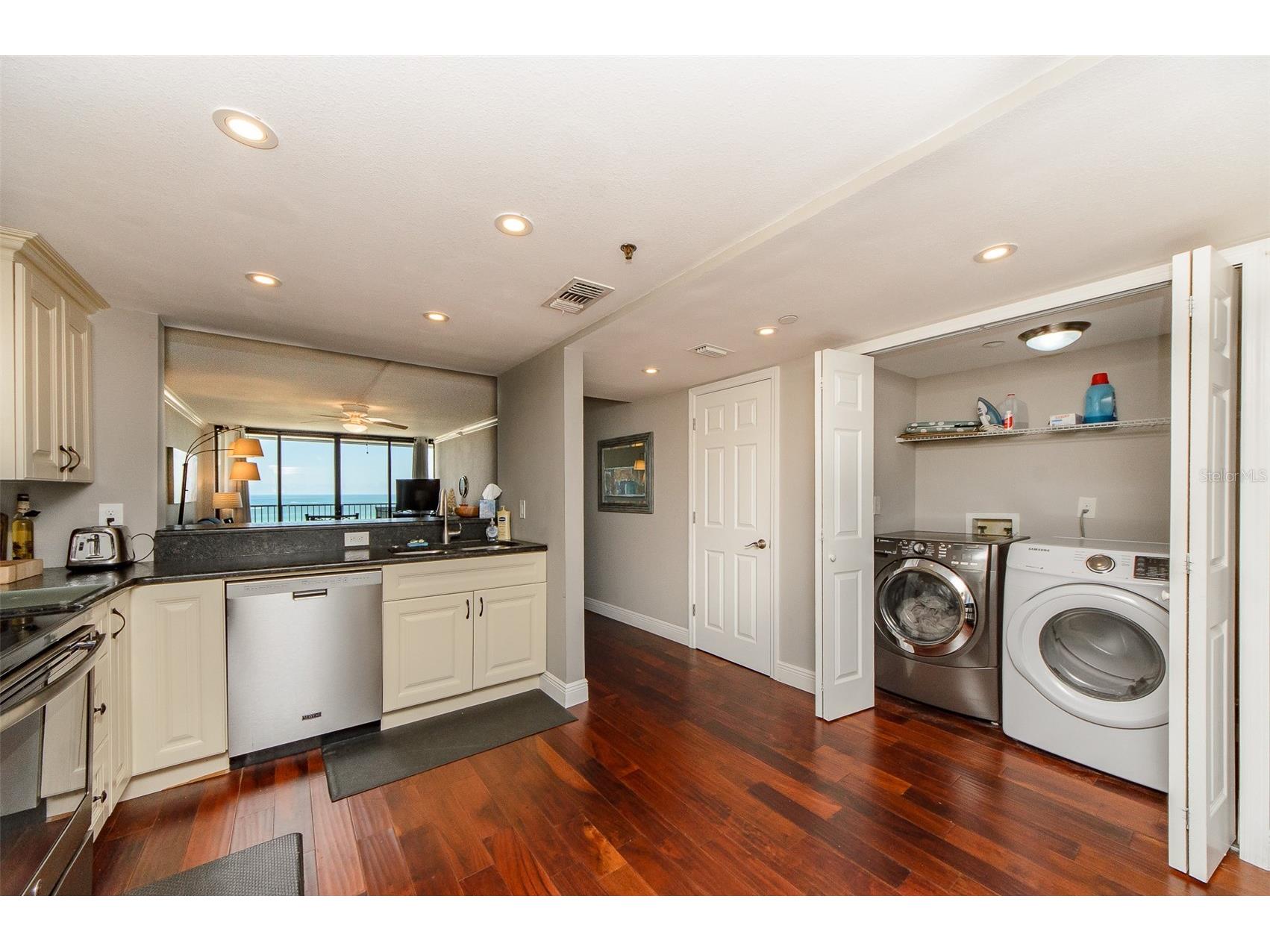 1250 Gulf Boulevard #703 Clearwater Beach FL 33767 TB8478506 image9