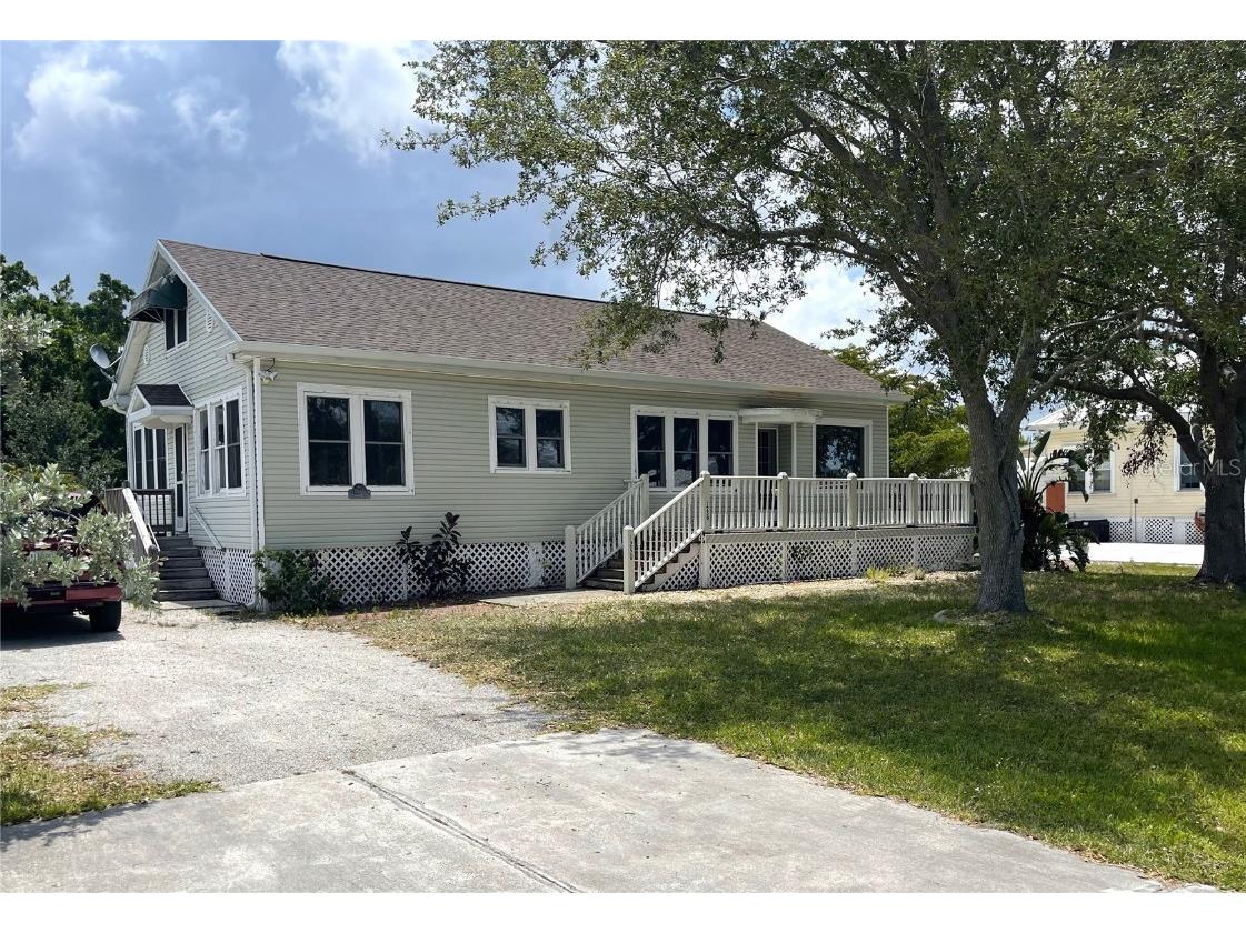 1250 Lemon Street Punta Gorda FL 33950 C7510383 image1