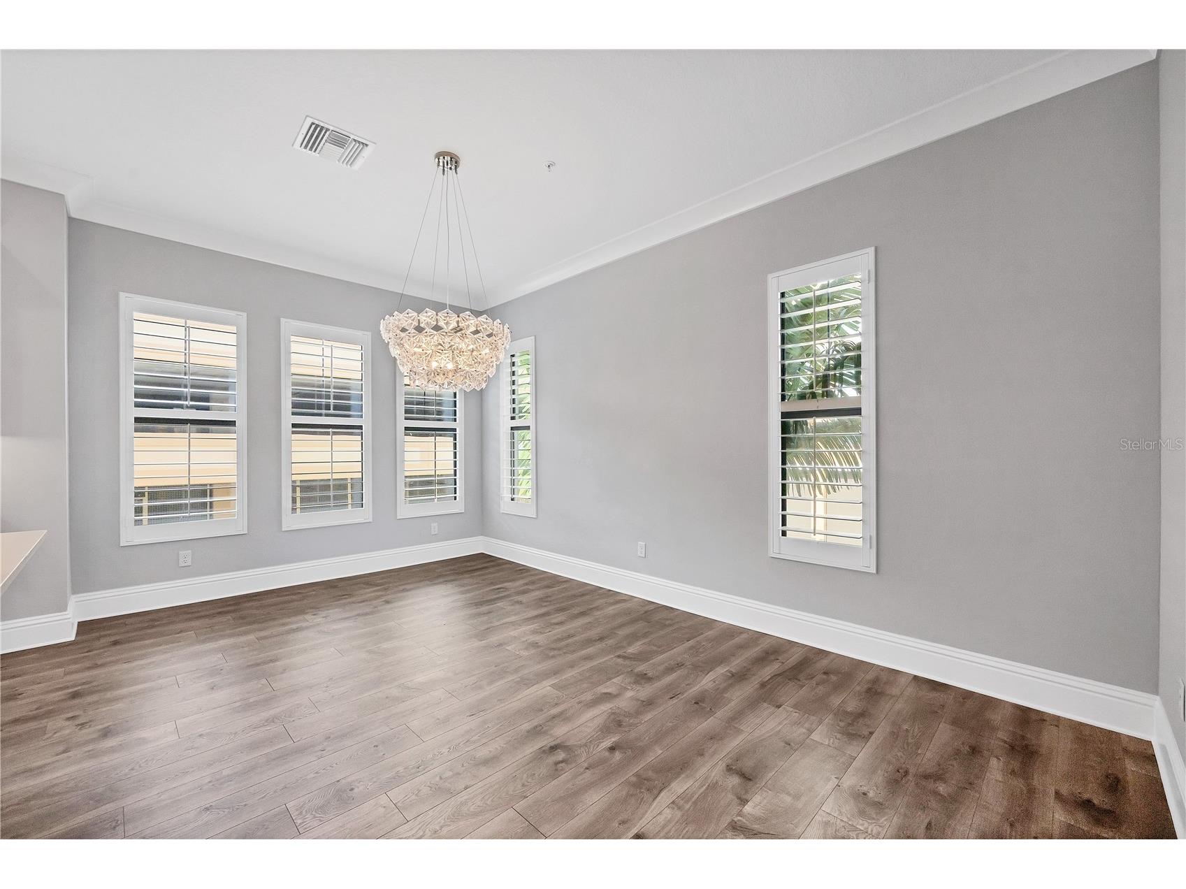 1250 May Lane Sarasota FL 34236 A4686686 image13