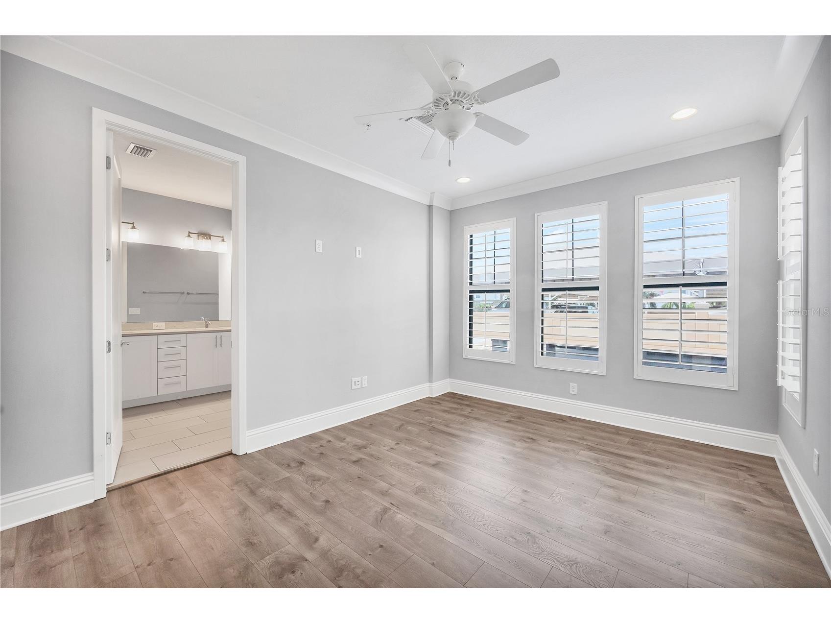 1250 May Lane Sarasota FL 34236 A4686686 image18