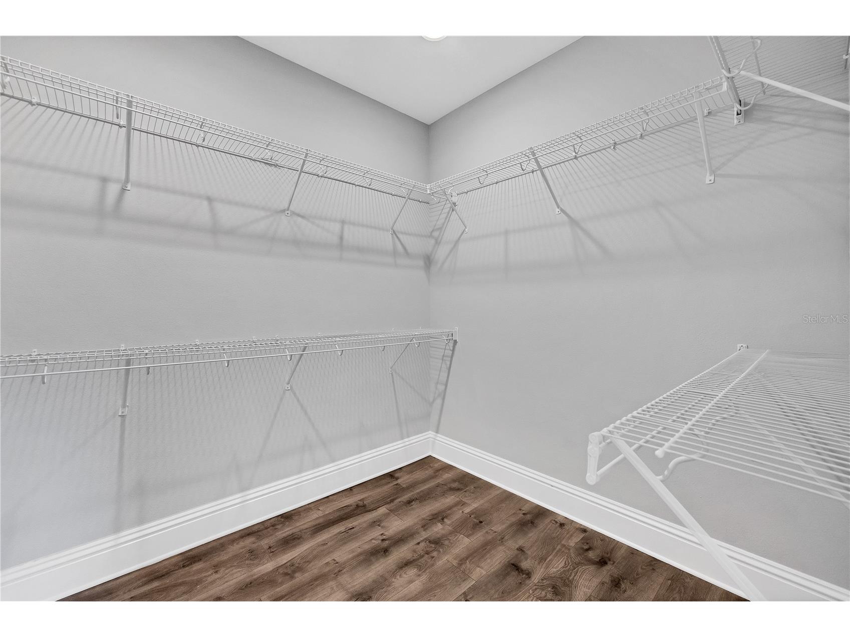 1250 May Lane Sarasota FL 34236 A4686686 image21