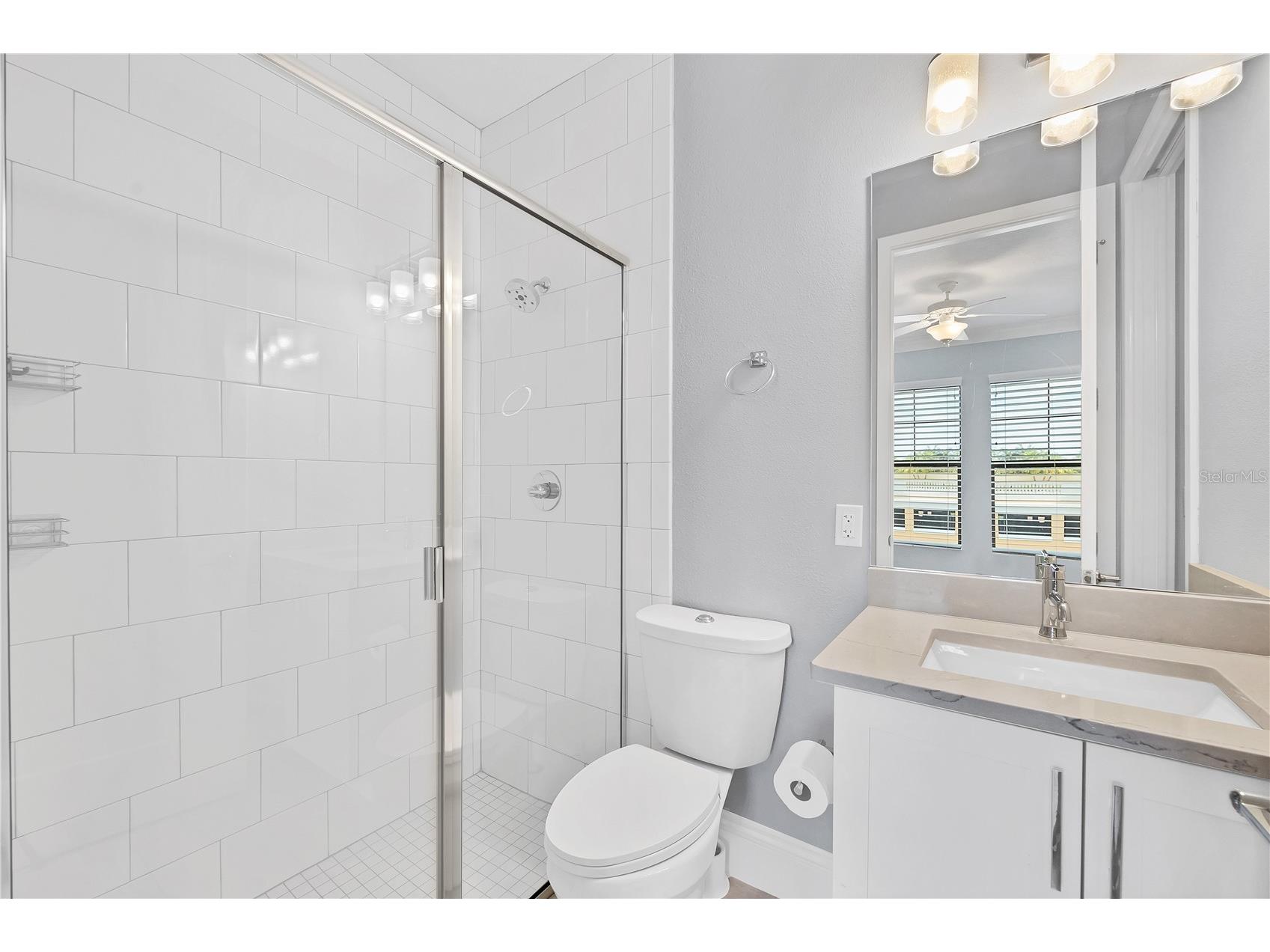 1250 May Lane Sarasota FL 34236 A4686686 image26