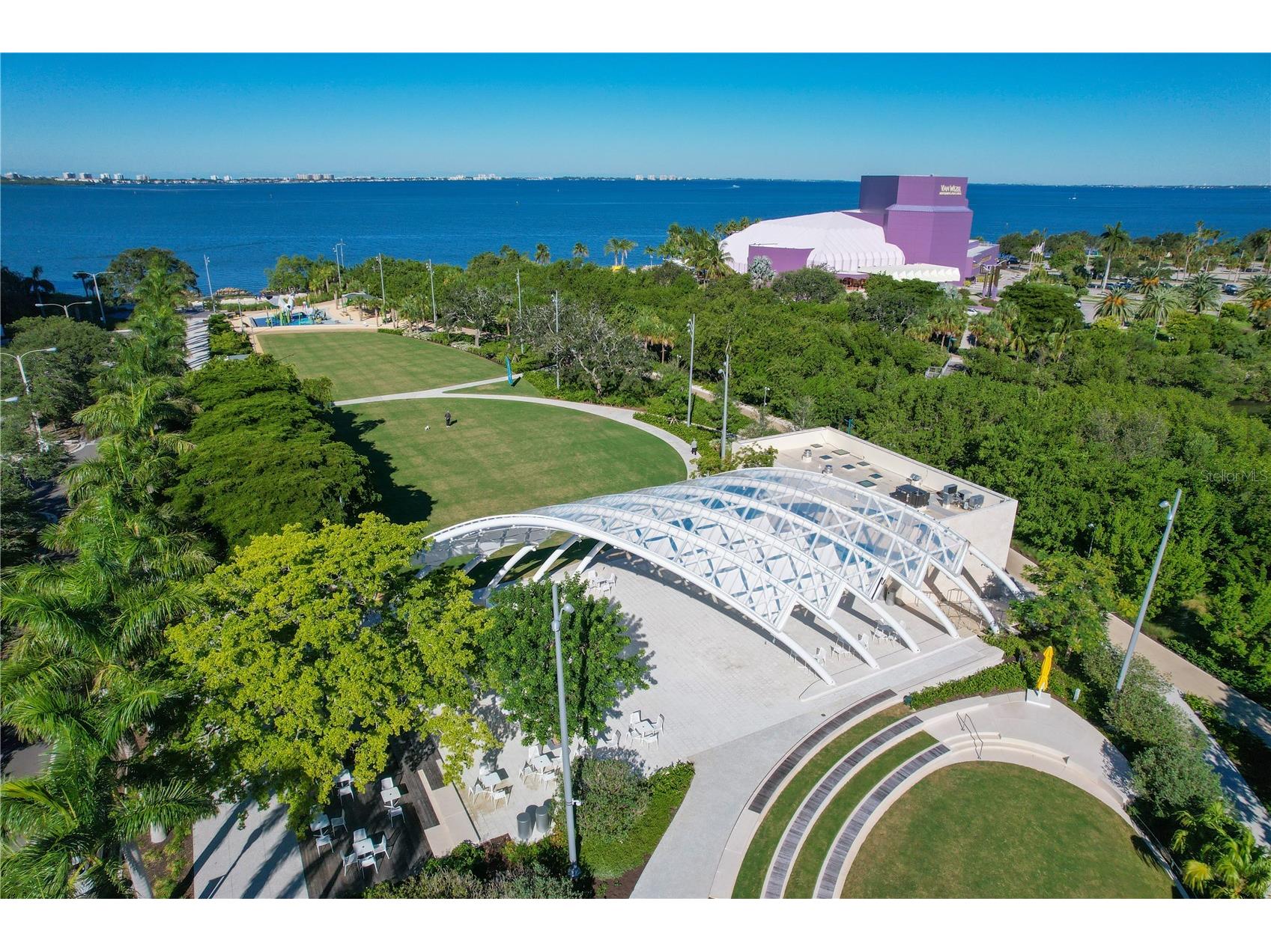 1250 May Lane Sarasota FL 34236 A4686686 image33