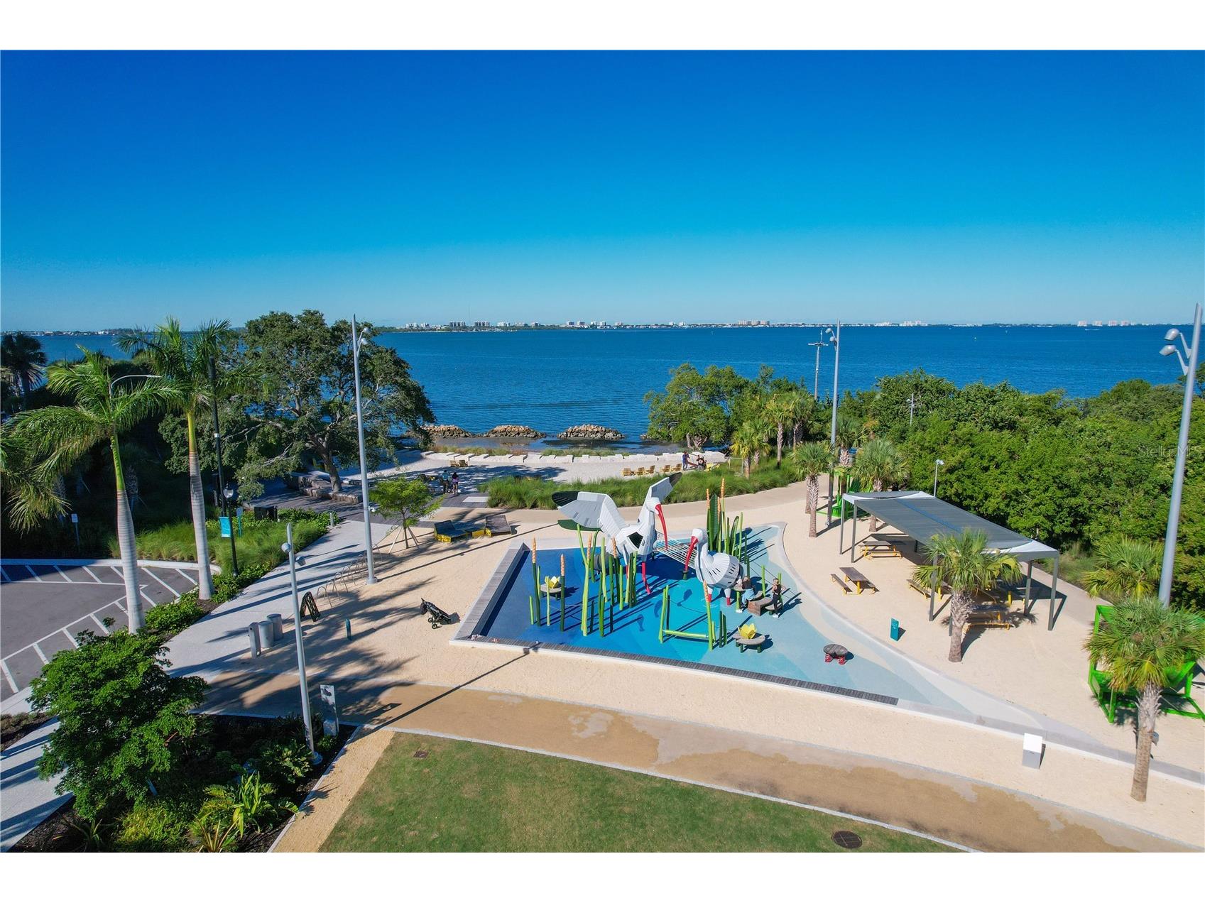 1250 May Lane Sarasota FL 34236 A4686686 image35