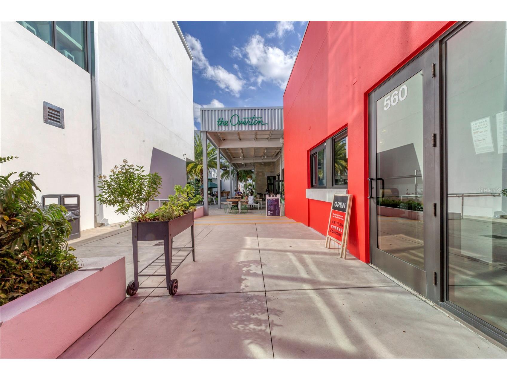 1250 May Lane Sarasota FL 34236 A4686686 image38