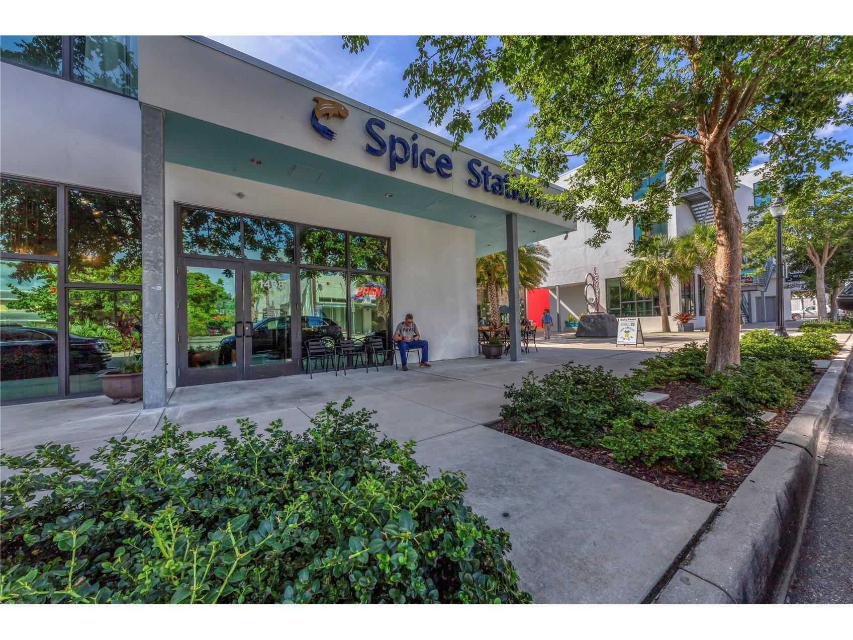 1250 May Lane Sarasota FL 34236 A4686686 image40