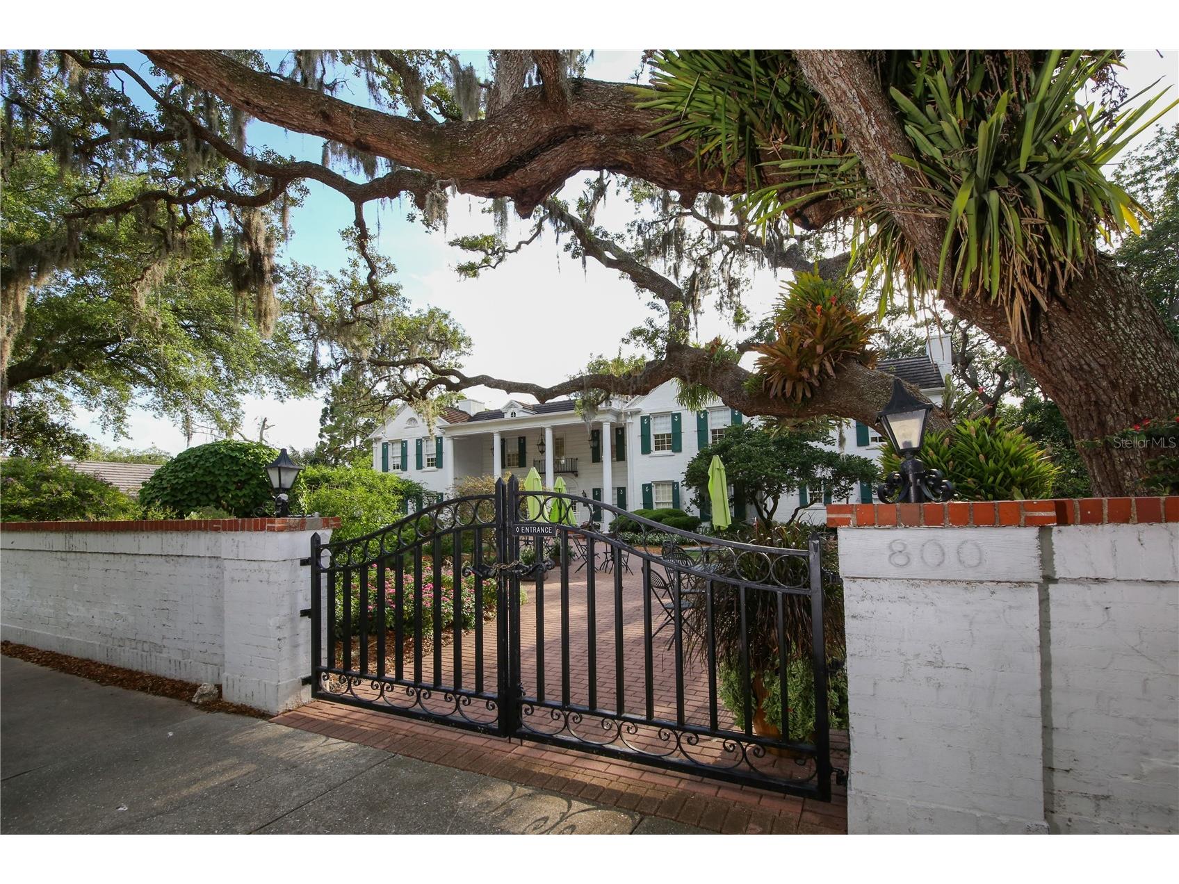 1250 May Lane Sarasota FL 34236 A4686686 image49