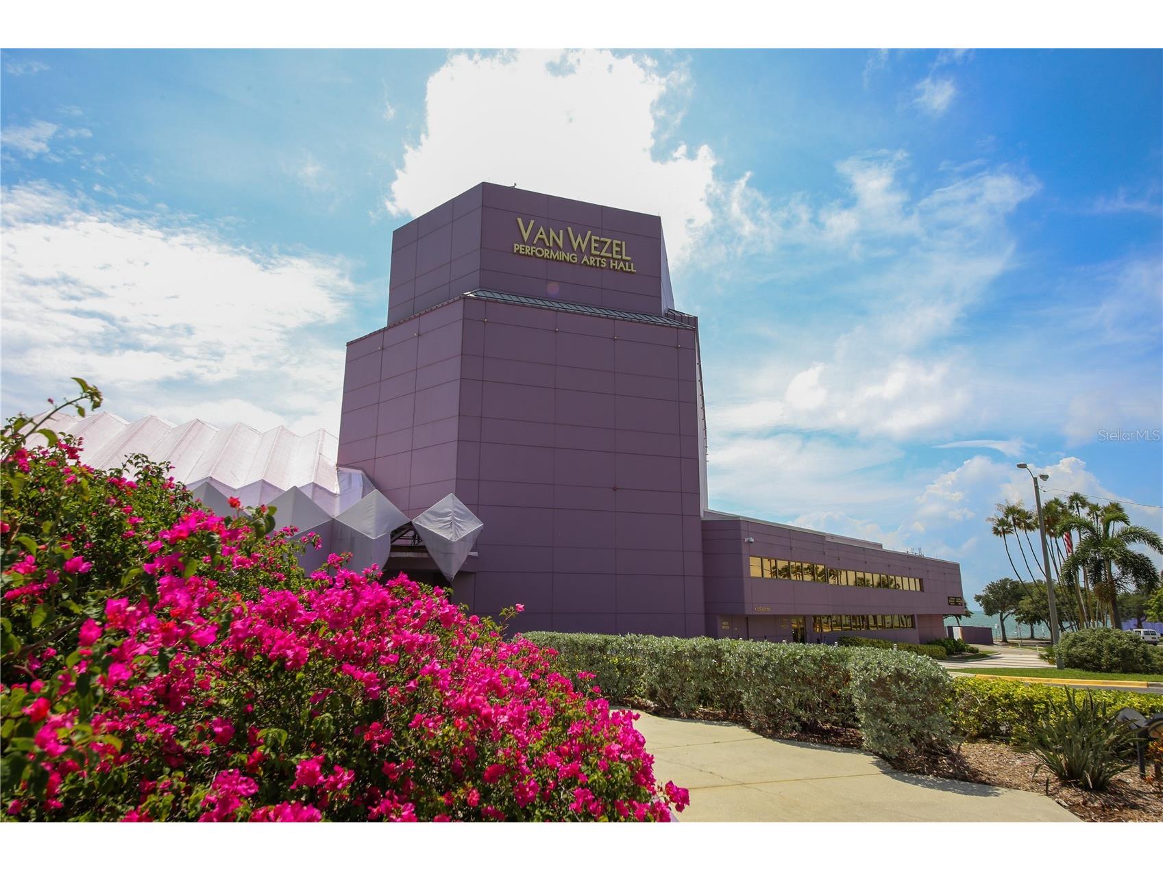 1250 May Lane Sarasota FL 34236 A4686686 image66