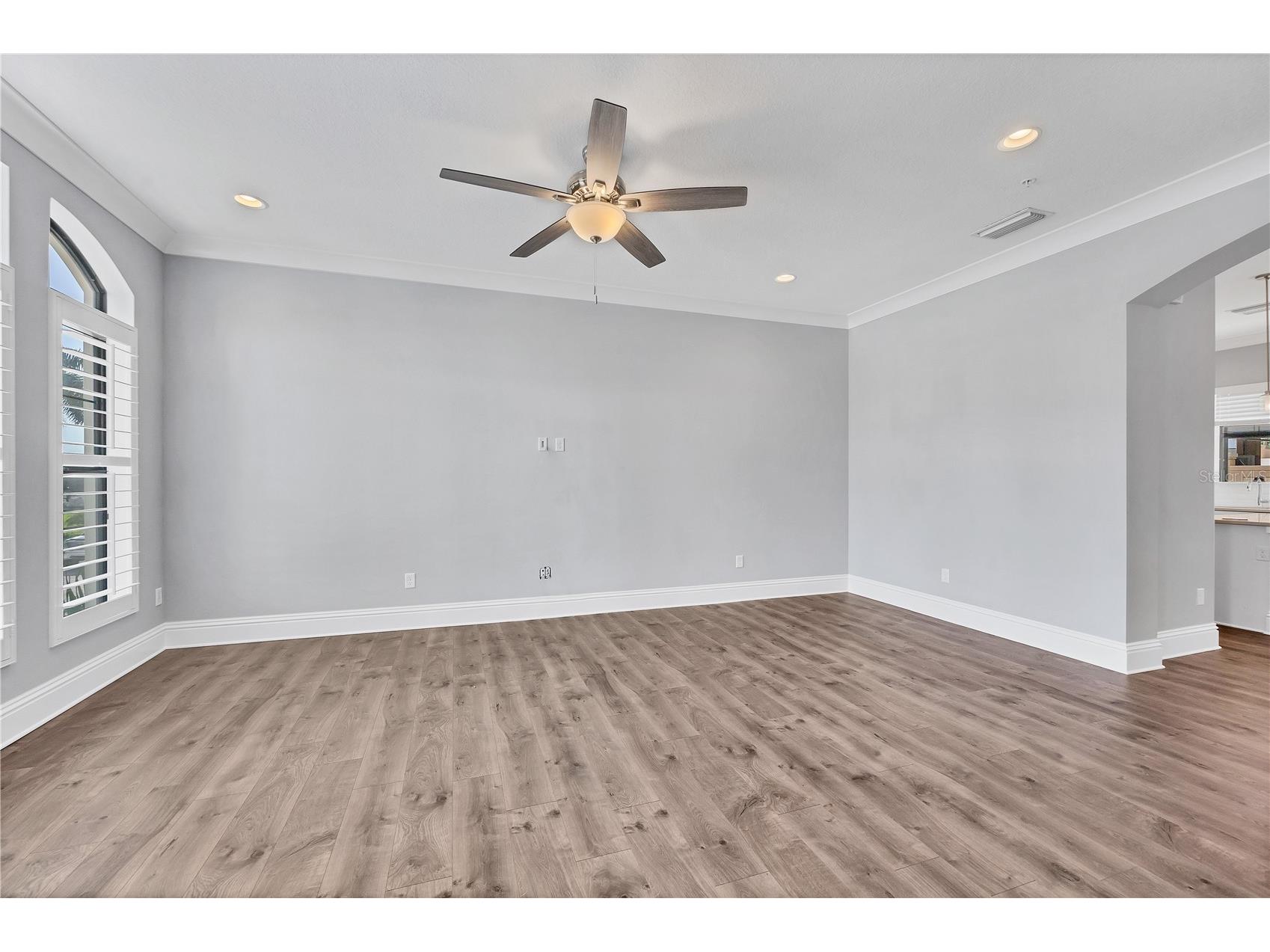 1250 May Lane Sarasota FL 34236 A4686686 image7