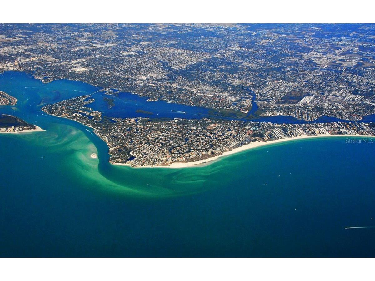 1250 N Portofino Drive #102MAR Sarasota FL 34242 A4522405 image13