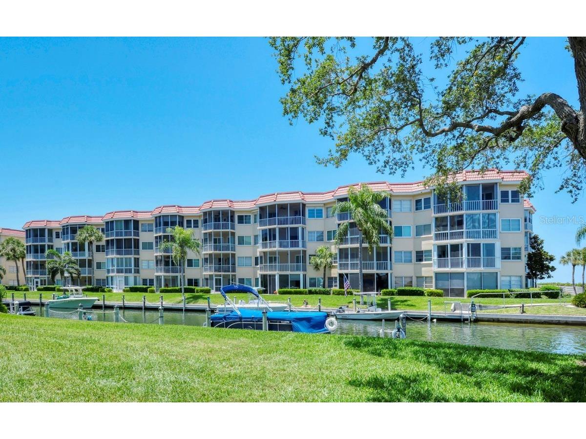 1250 N Portofino Drive #102MAR Sarasota FL 34242 A4522405 image27