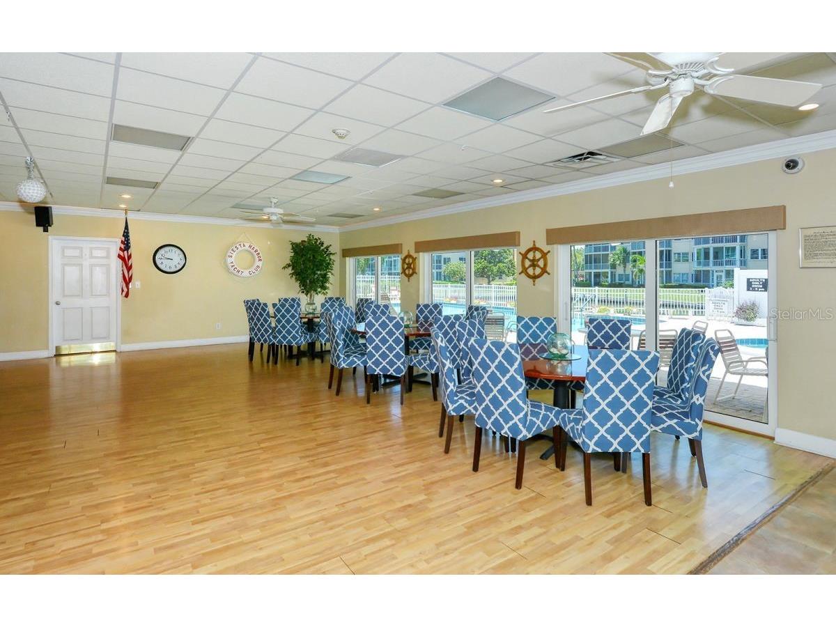 1250 N Portofino Drive #102MAR Sarasota FL 34242 A4522405 image48