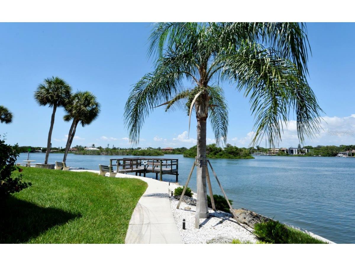 1250 N Portofino Drive #102MAR Sarasota FL 34242 A4522405 image58