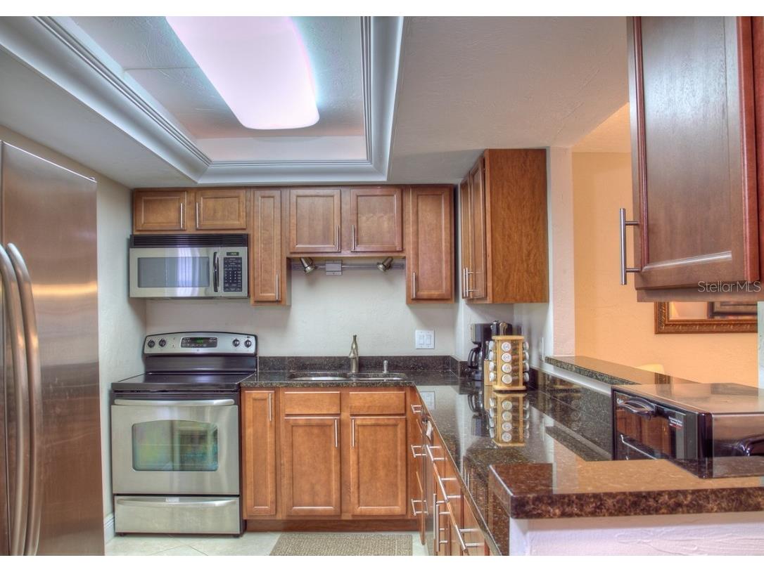 1250 N Portofino Drive #107MAR Sarasota FL 34242 A4120613 image14