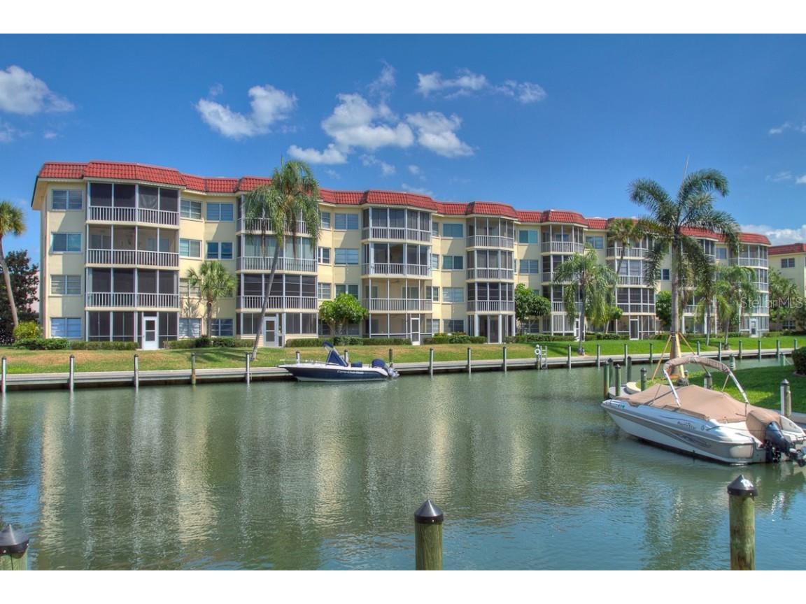 1250 N Portofino Drive #107MAR Sarasota FL 34242 A4120613 image2