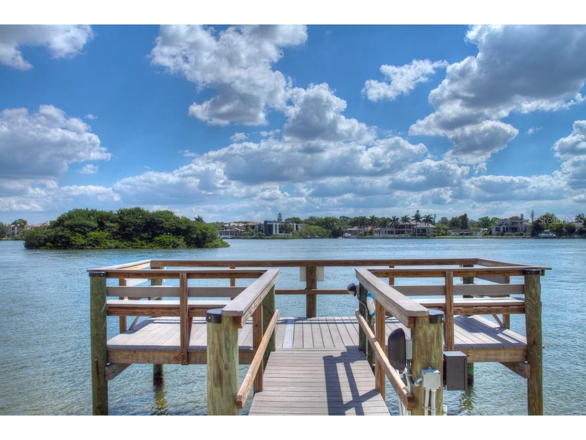 1250 N Portofino Drive #107MAR Sarasota FL 34242 A4120613 image27