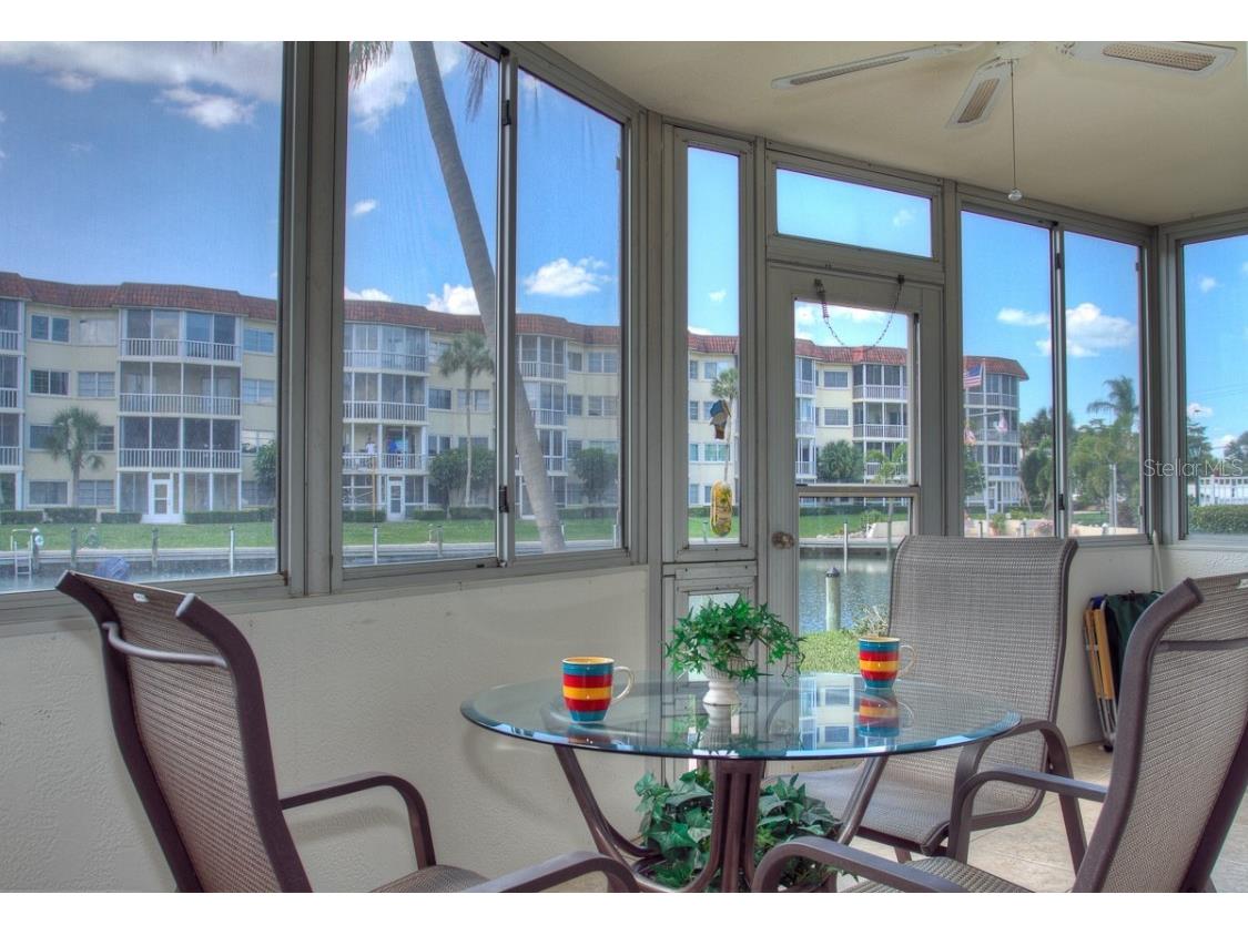 1250 N Portofino Drive #107MAR Sarasota FL 34242 A4120613 image6