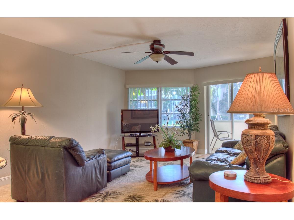 1250 N Portofino Drive #107MAR Sarasota FL 34242 A4120613 image9