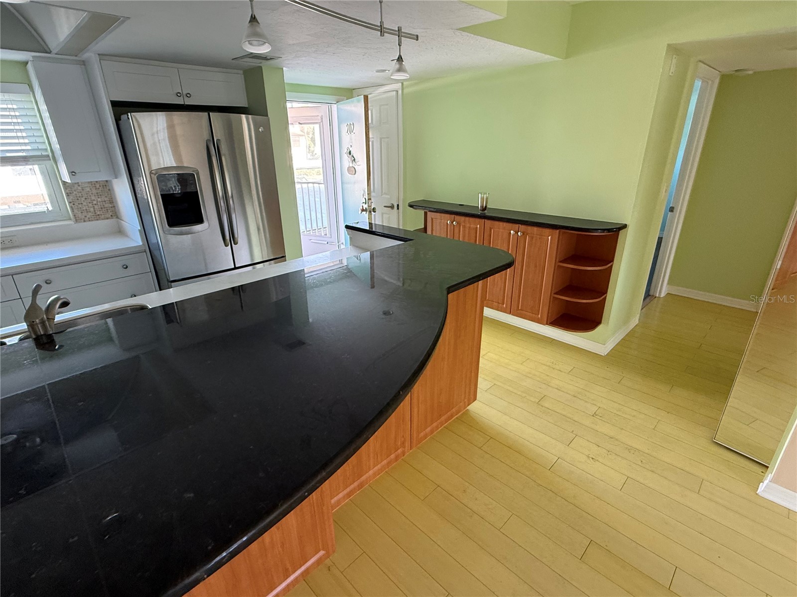 1250 N Portofino Drive #202 Sarasota FL 34242 A4695140 image10