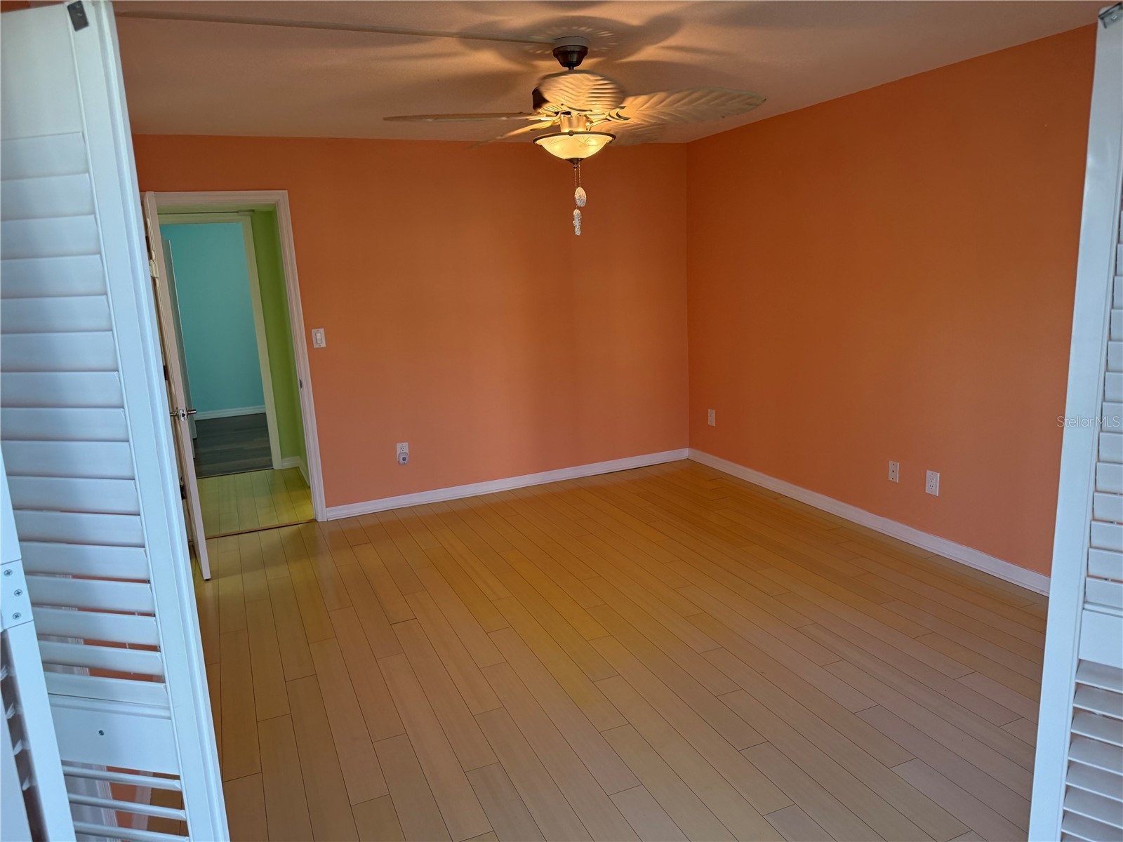 1250 N Portofino Drive #202 Sarasota FL 34242 A4695140 image16
