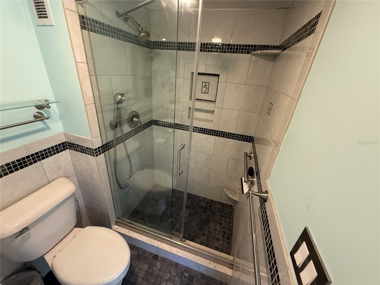 1250 N Portofino Drive #202 Sarasota FL 34242 A4695140 image22