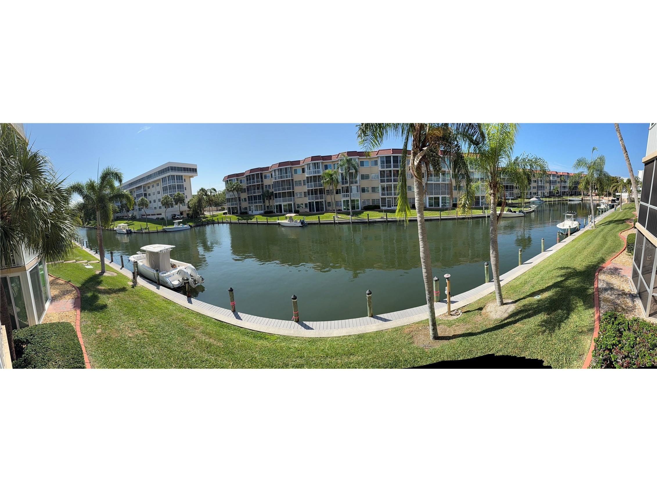 1250 N Portofino Drive #202 Sarasota FL 34242 A4695140 image28