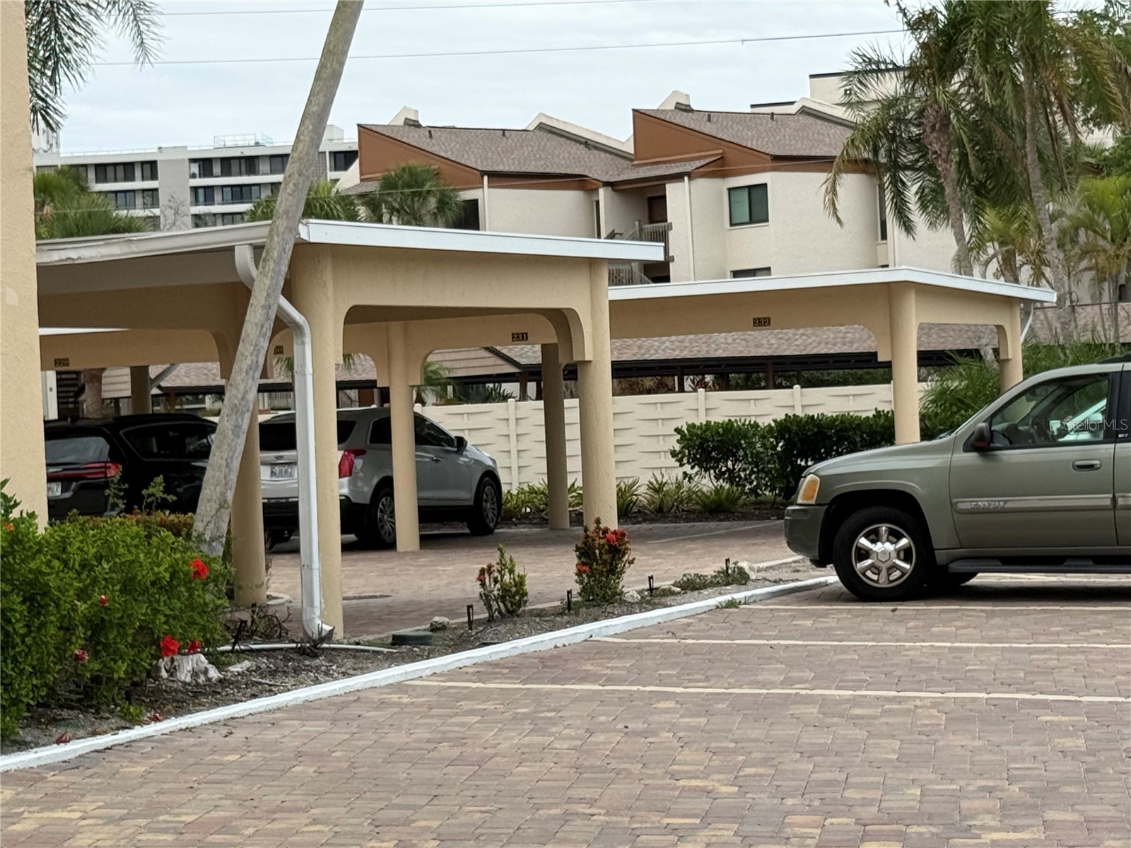 1250 N Portofino Drive #202 Sarasota FL 34242 A4695140 image39
