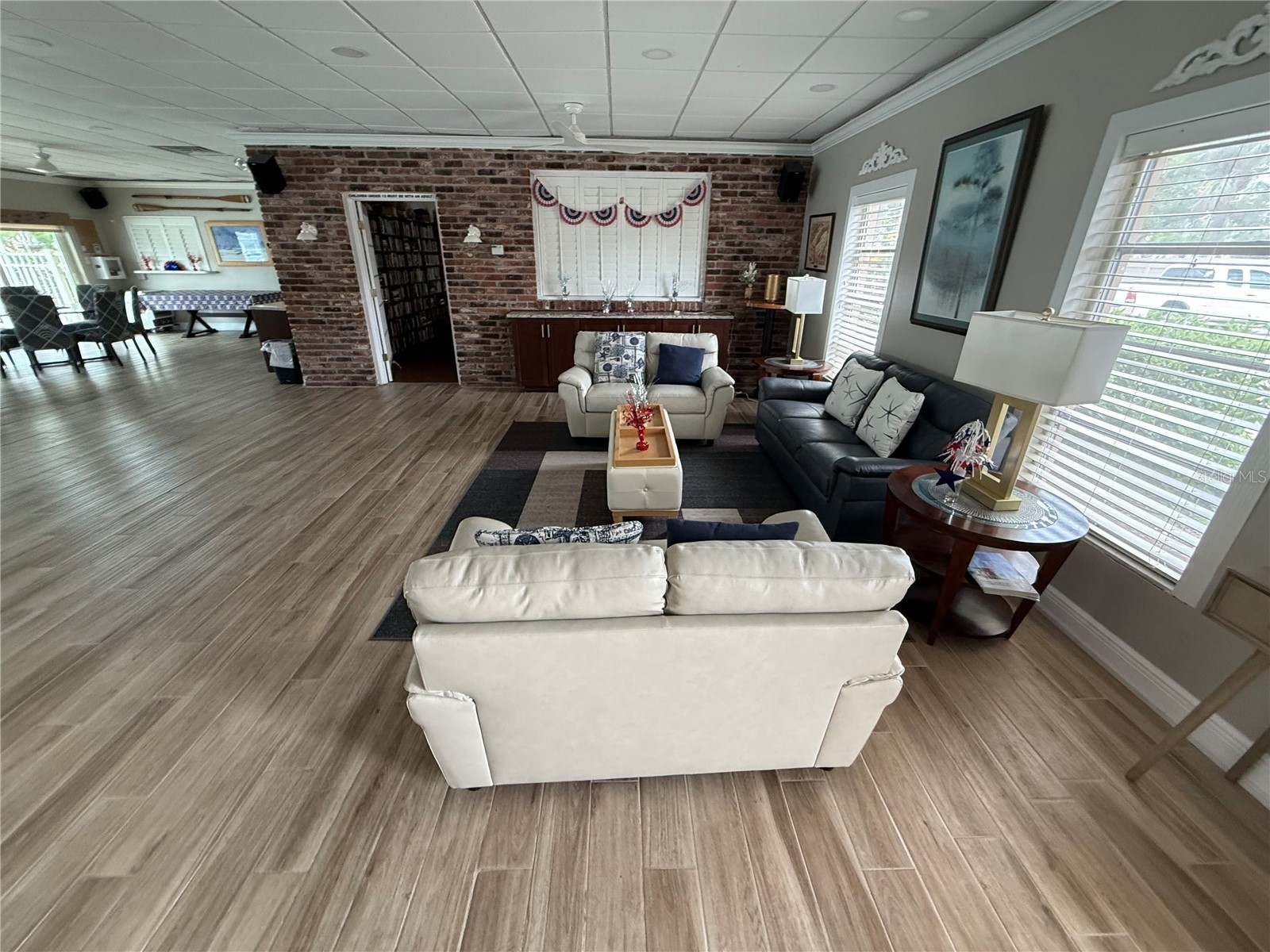 1250 N Portofino Drive #202 Sarasota FL 34242 A4695140 image43