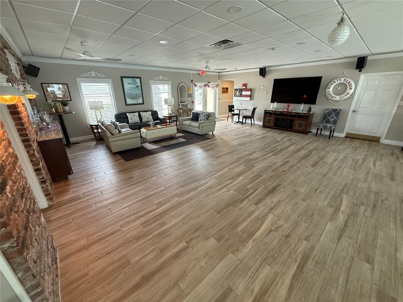 1250 N Portofino Drive #202 Sarasota FL 34242 A4695140 image53