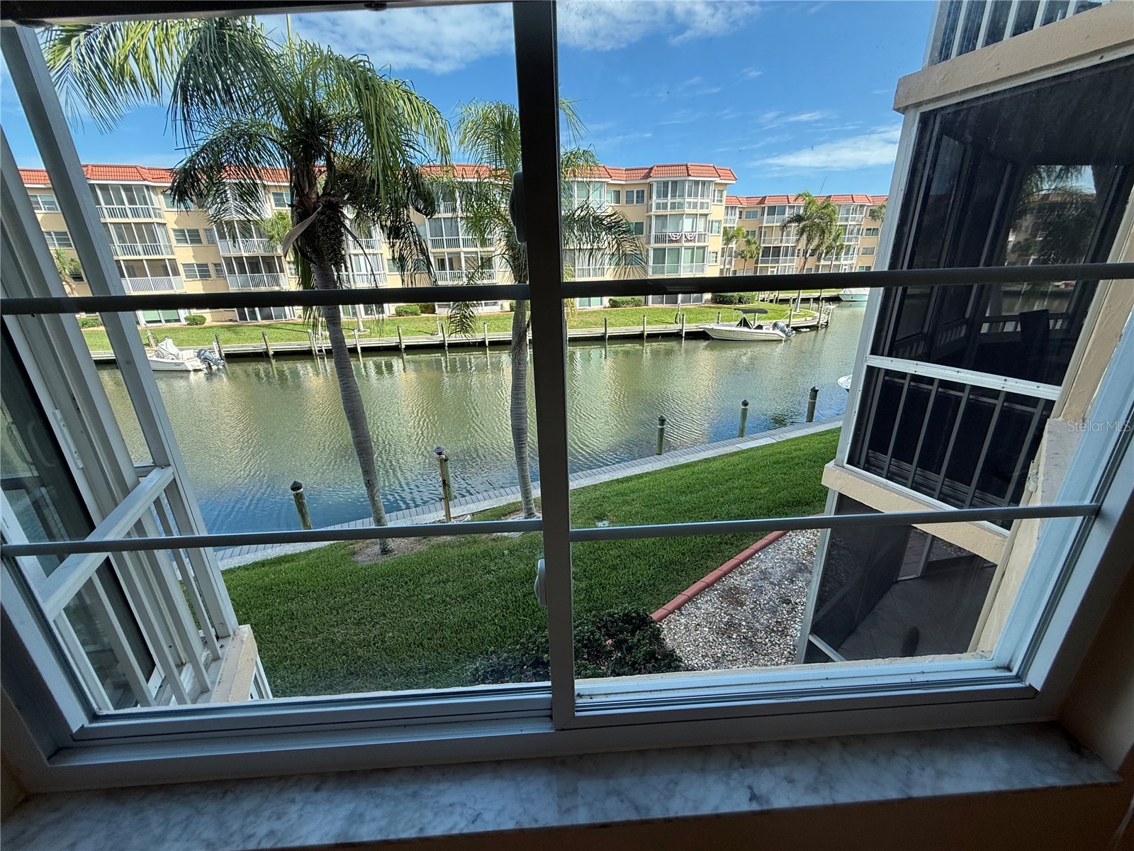 1250 N Portofino Drive #202 Sarasota FL 34242 A4695140 image9