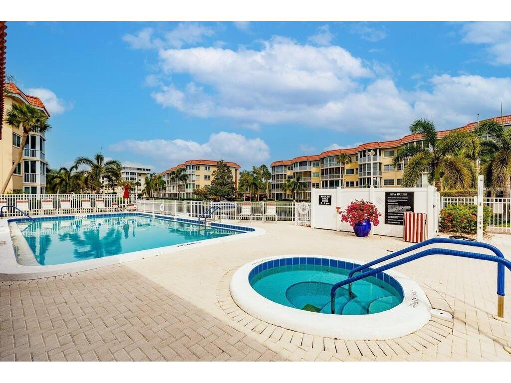 1250 N Portofino Drive #302 Sarasota FL 34242 A4660757 image19