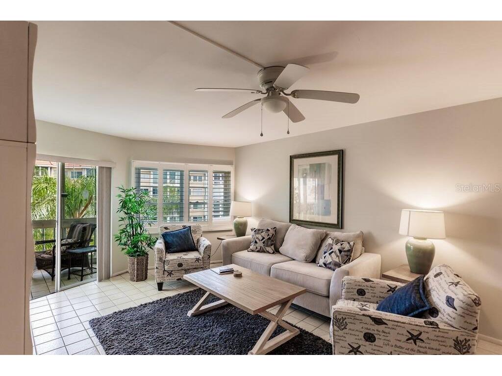 1250 N Portofino Drive #302 Sarasota FL 34242 A4660757 image6