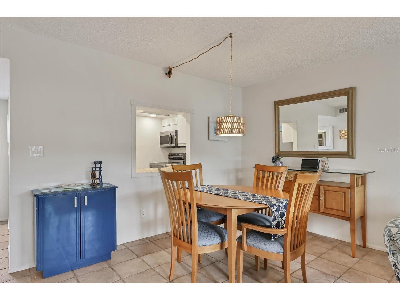 1250 N Portofino Drive #303 Sarasota FL 34242 A4672238 image13