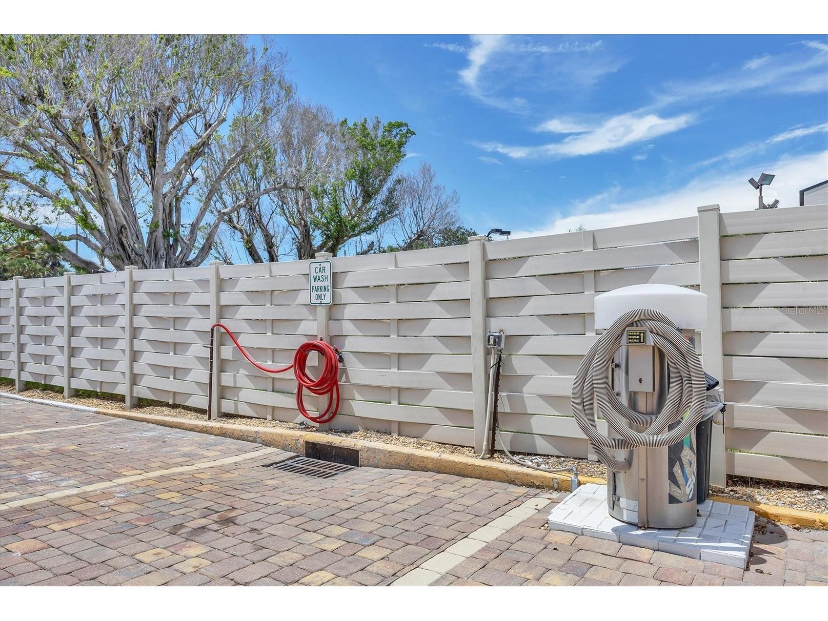 1250 N Portofino Drive #303 Sarasota FL 34242 A4672238 image36