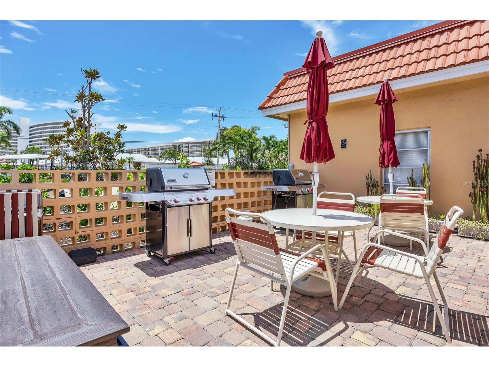 1250 N Portofino Drive #303 Sarasota FL 34242 A4672238 image37