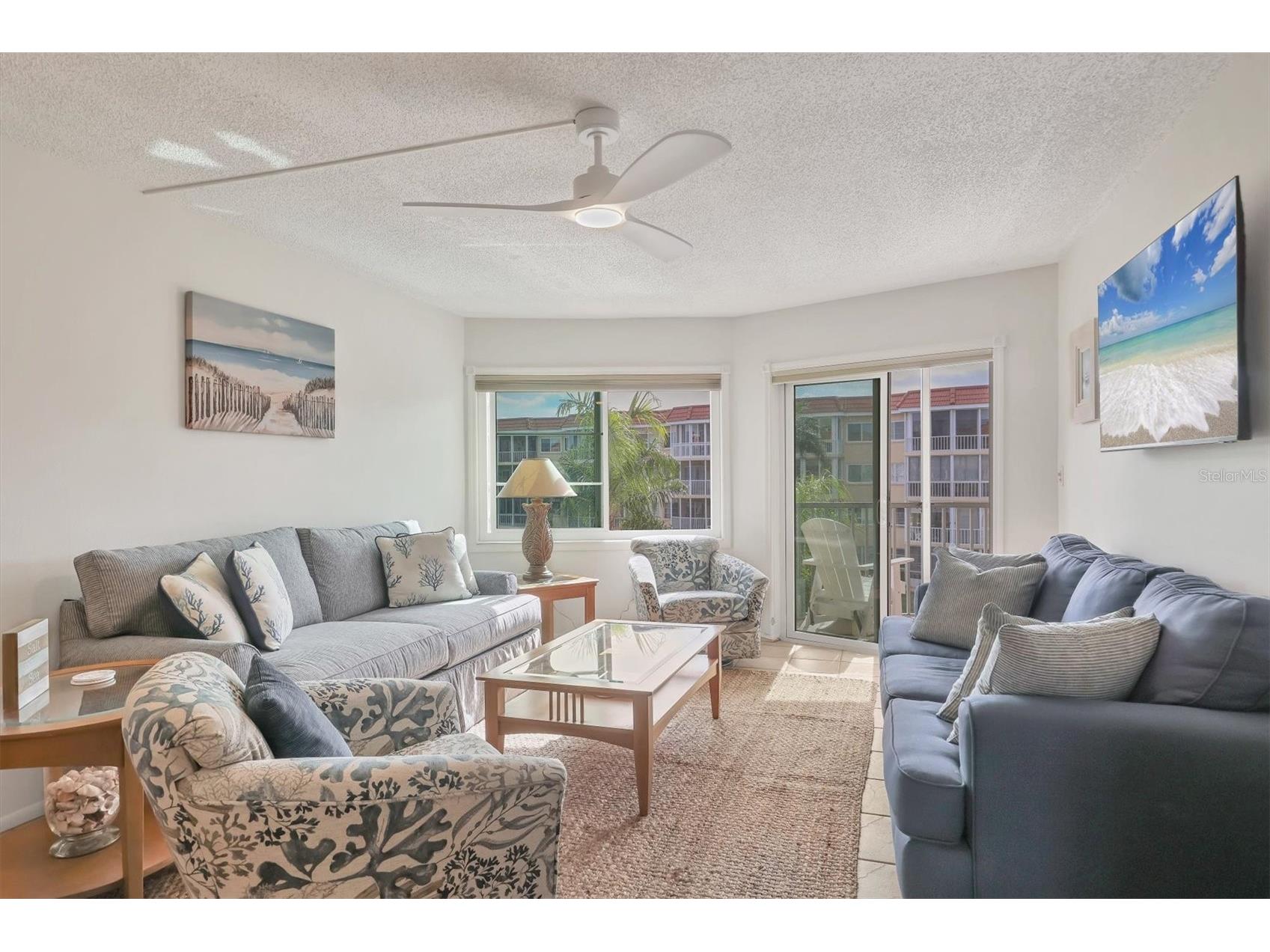 1250 N Portofino Drive #303 Sarasota FL 34242 A4672238 image5